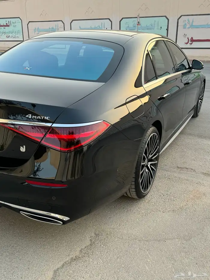 مرسيدس S450 الجوهره مخزن 2023 جفالي فل كامل 8