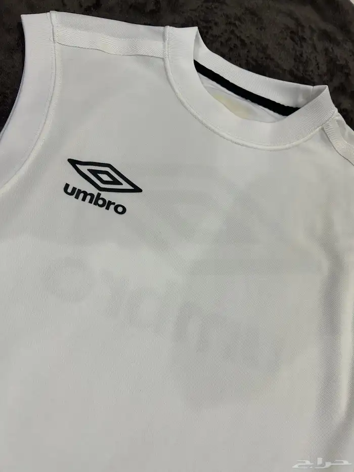 تيشيرت رياضي ماركة umbro 6