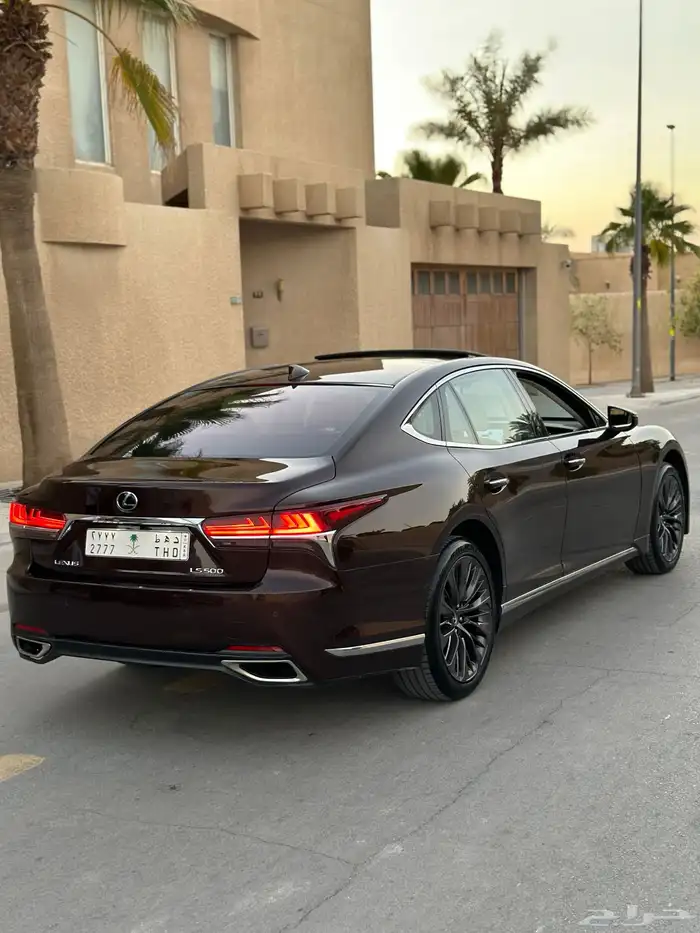 لكزس LS350 موديل 2018 عبداللطيف جميل بدي وكاله 39