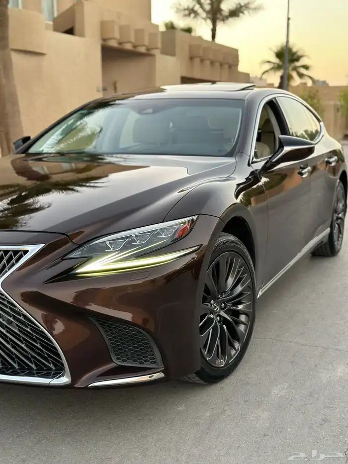 لكزس LS350 موديل 2018 عبداللطيف جميل بدي وكاله 1