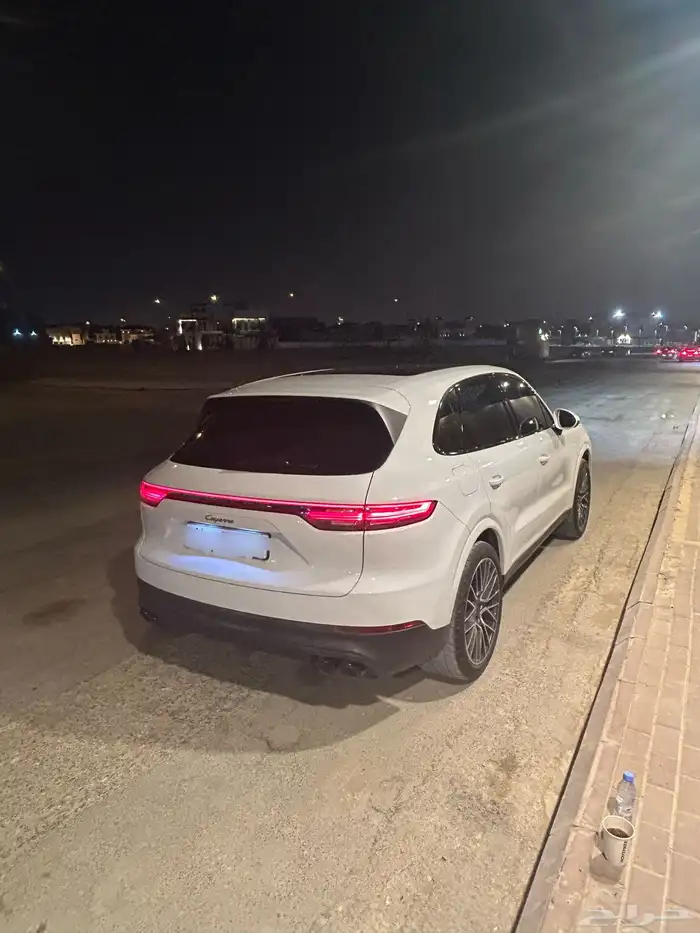 بورش كايين 2023 19