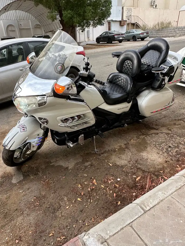 دباب رحال GOLDWING موديل 2003 3
