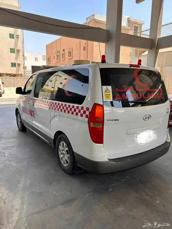 سيارة هيونداي H 1 مجهز اسعاف كامل 5