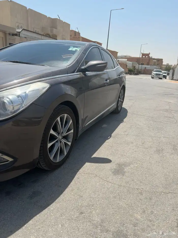 ازيرا نص فول موديل 2017 1
