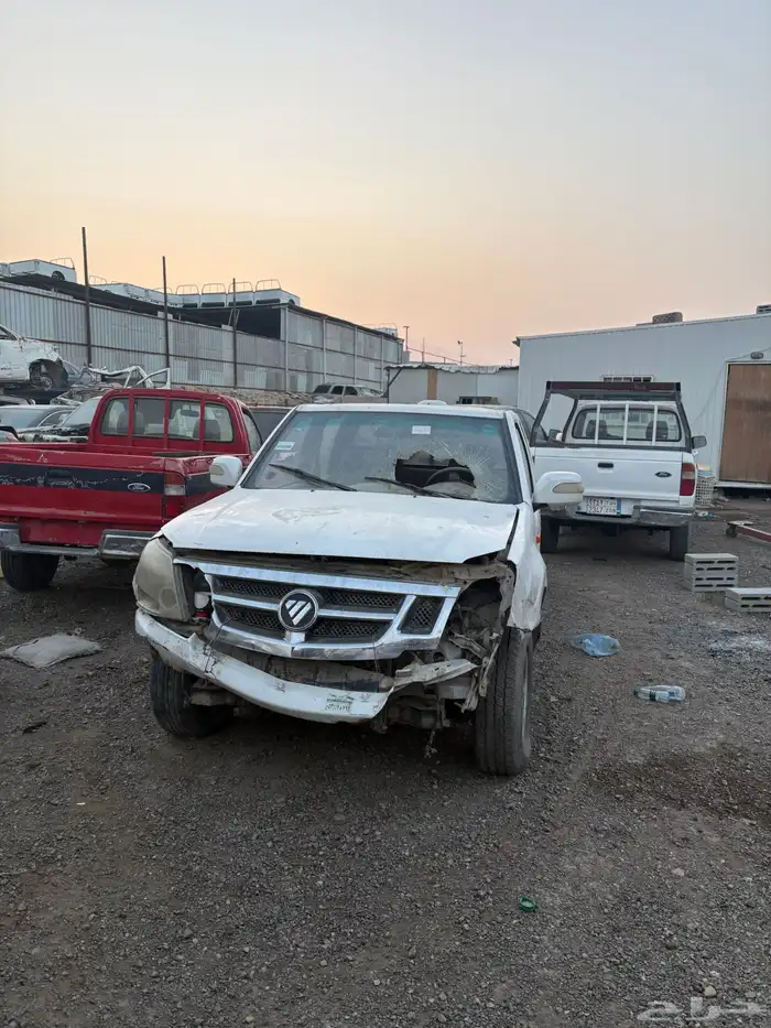 فوتون 2013 قطع غيار تشليح 0