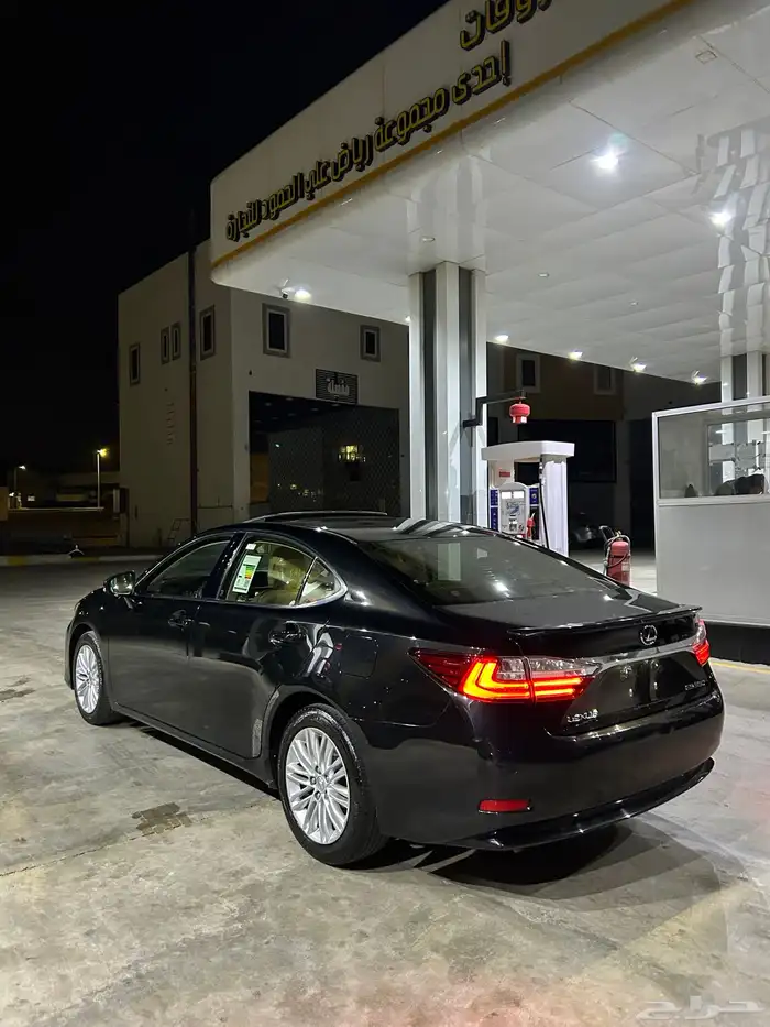 لكزس ES 350 2017 اسود 6