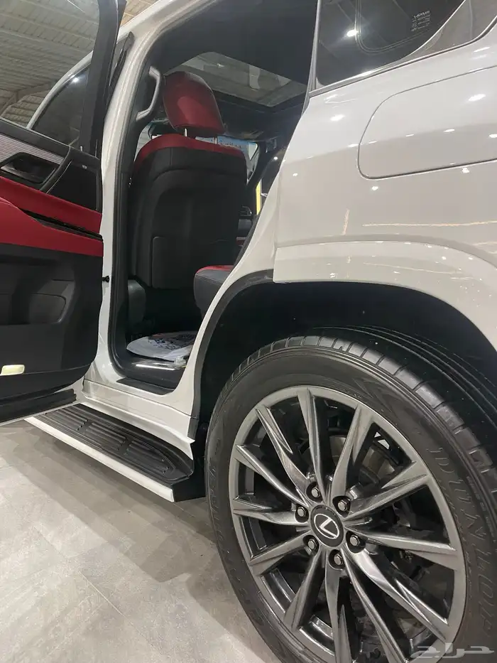 لكزس LX600 إف اسبورت سعودى 2024 13