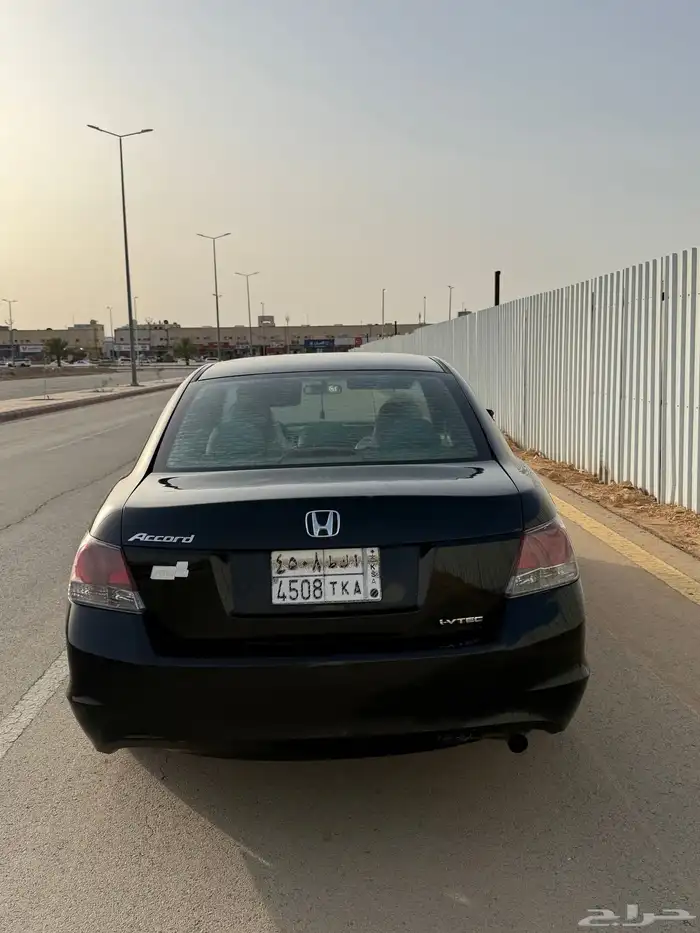 للبيع اكورد 2009 4