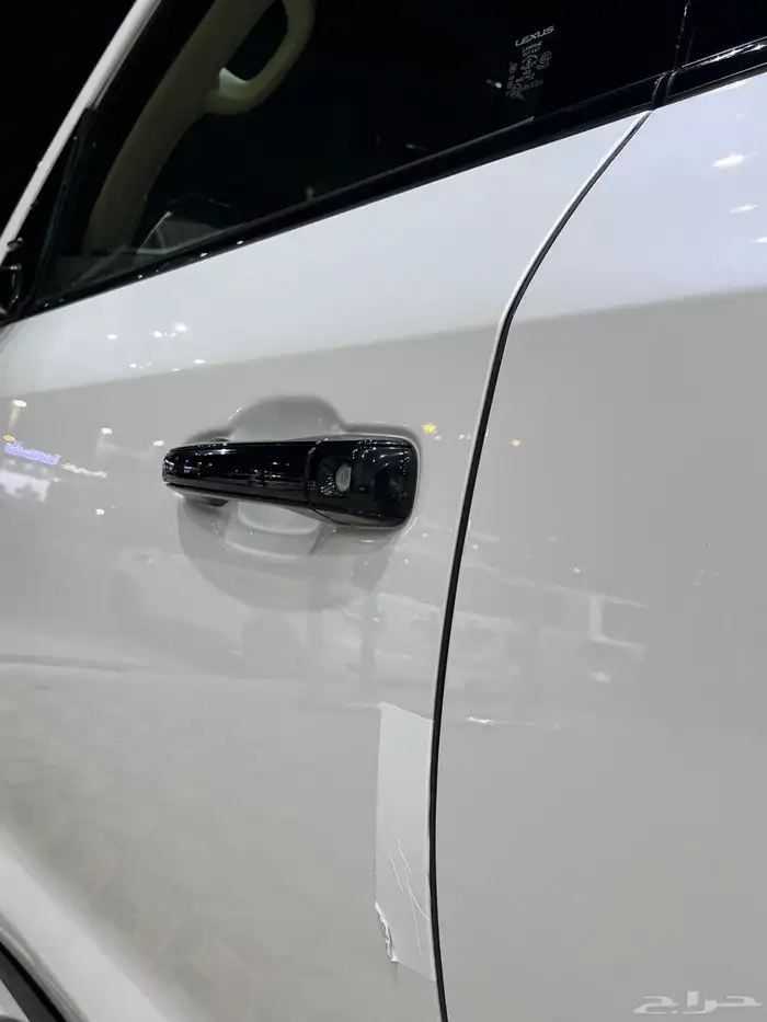 للكزس LX570 بريمي بلاك ايديشن 2020 7