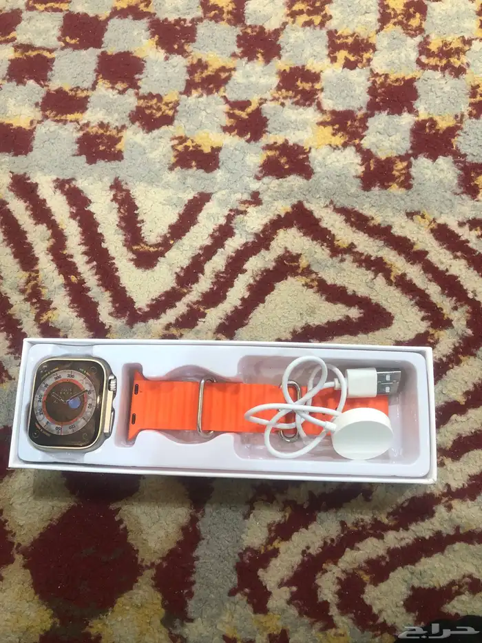 سلام عليكم اعرض لكم ساعة الترا 8 ميزته حلوه رياضه مؤقت زينه 4