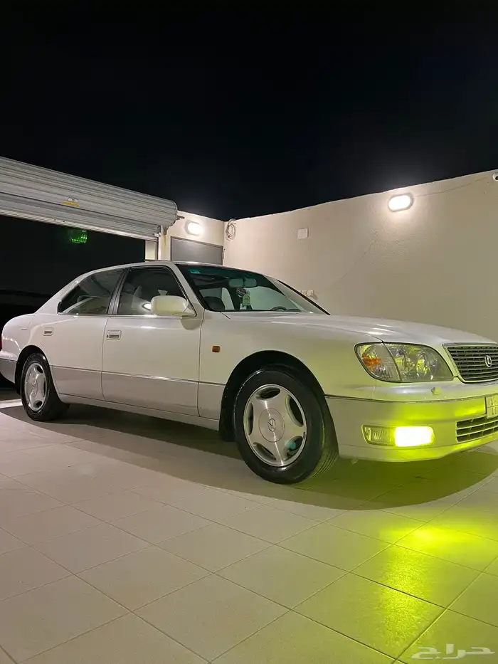 لكزس LS400 2