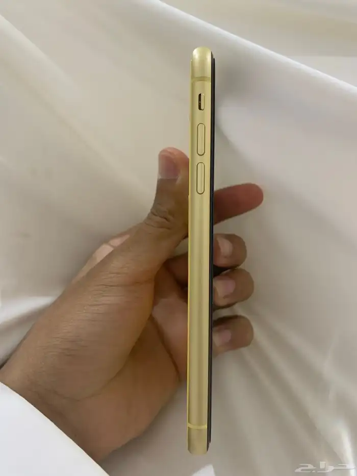 آيفون اكس ار 2