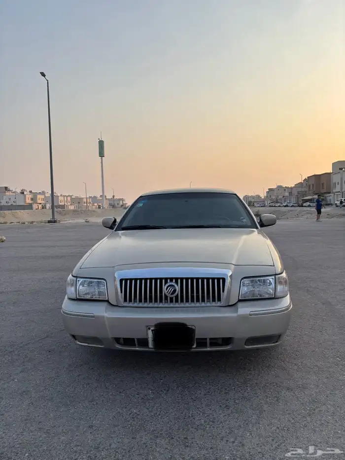 للبيع فورد ماركيز 2008 1