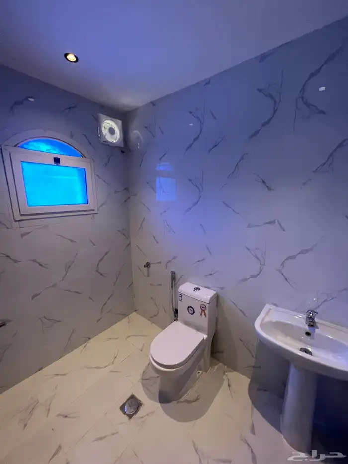 عمارة للايجار بالكامل مجدده وجاهزه ( امام قطار الحرمين ) 31
