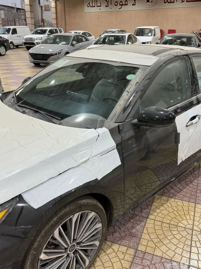 نيسان التيما 2025 SV 40