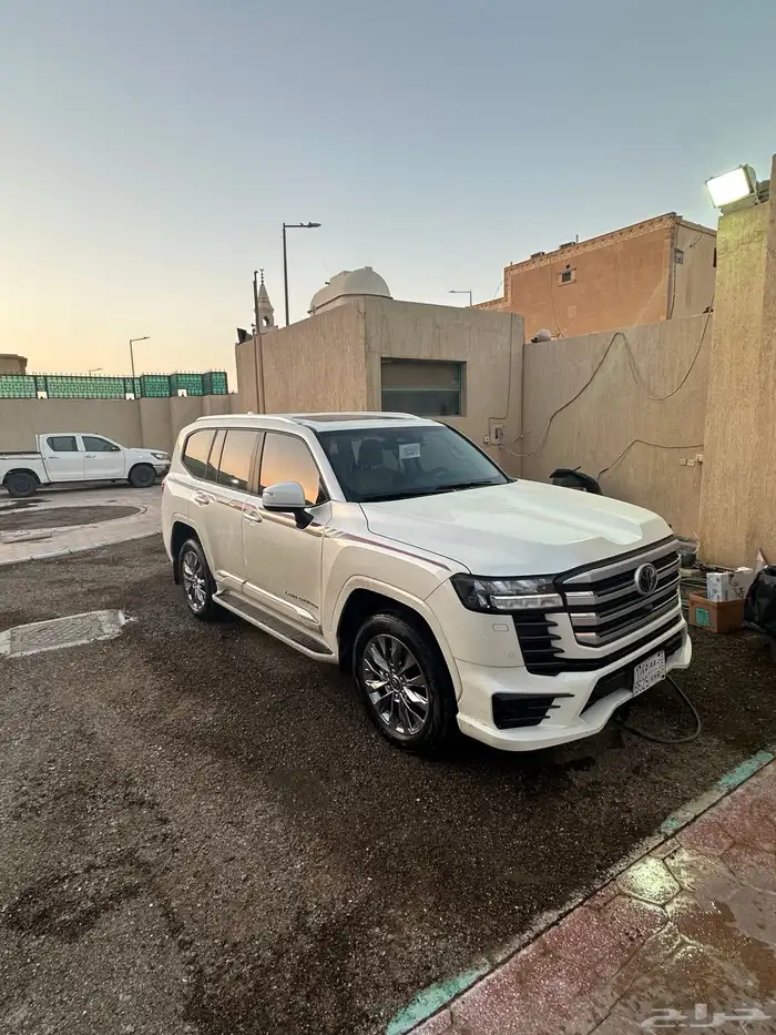 للبيع لاندكروز 2025 L3 3