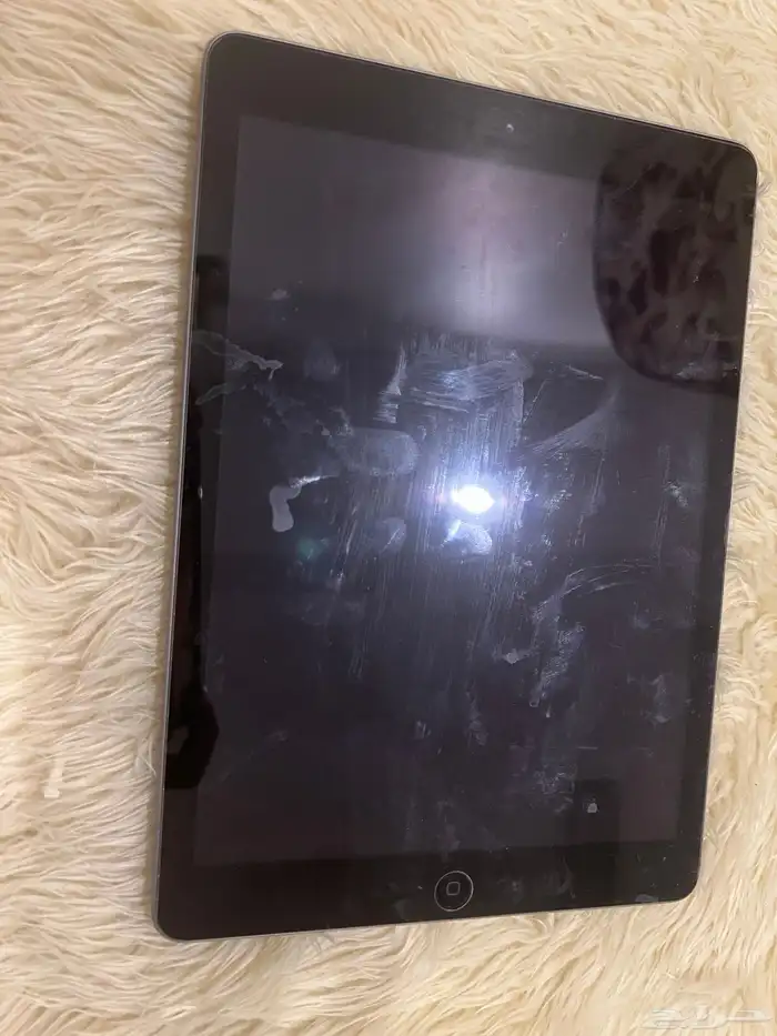 ايباد اير 1 نظيف جدا 2