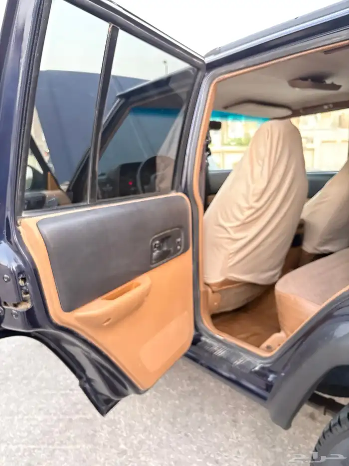 للبيع جيب شروكي 1997 6