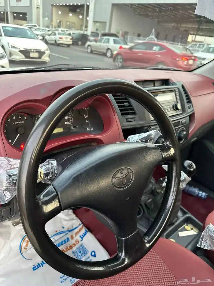 هايلوكس 2015 بنزين فل كامل ماشي 605 محايل عسير 21