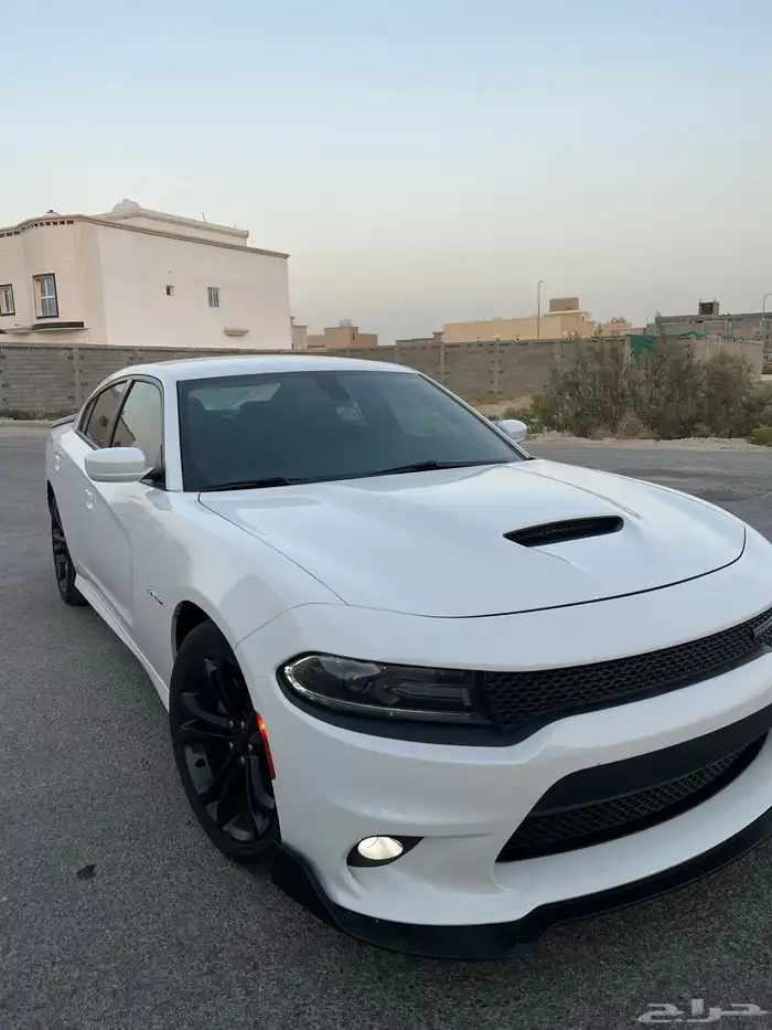 تشارجر 2021 RT 8 سلندر ممشى 95 الف 14