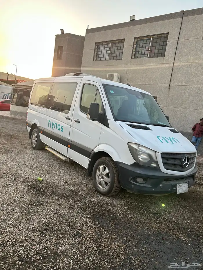فان مرسيدس2018 1