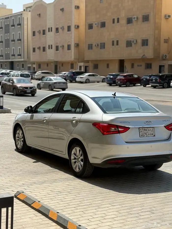 شيري اريزو 2023 6