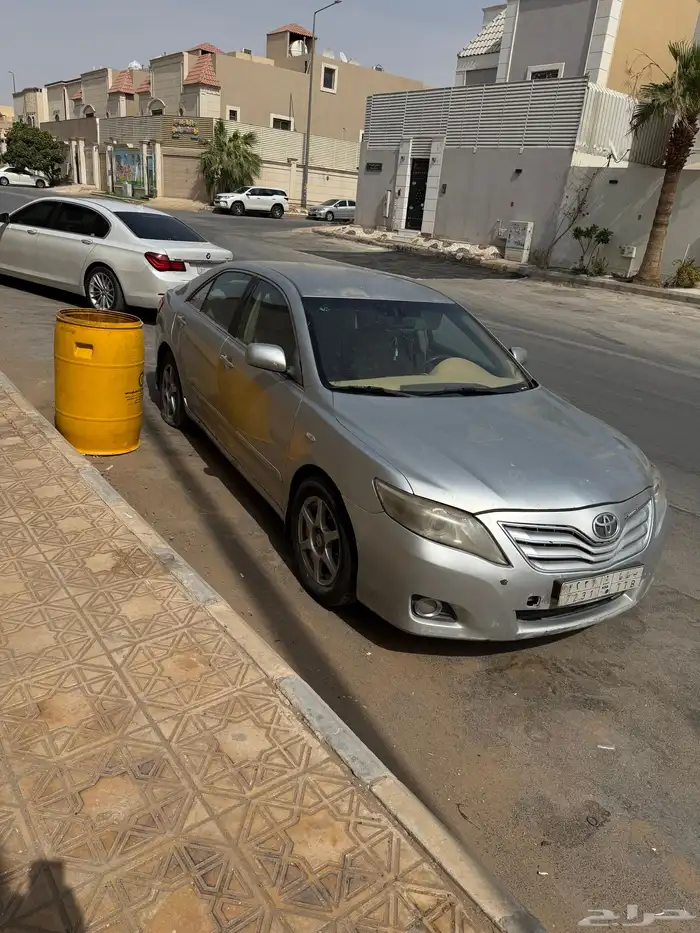 للبيع كامري 2011 2