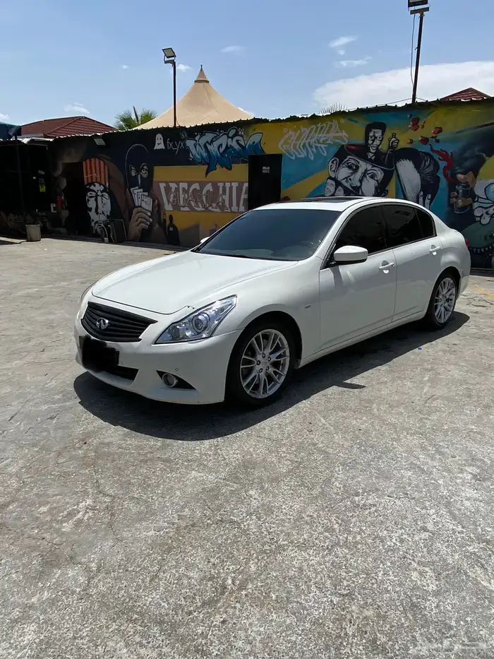 انفنتي G37 2010 للبيع 1