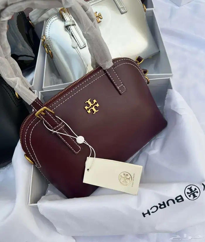 شوزات وشنط ماستر كواليتي 83