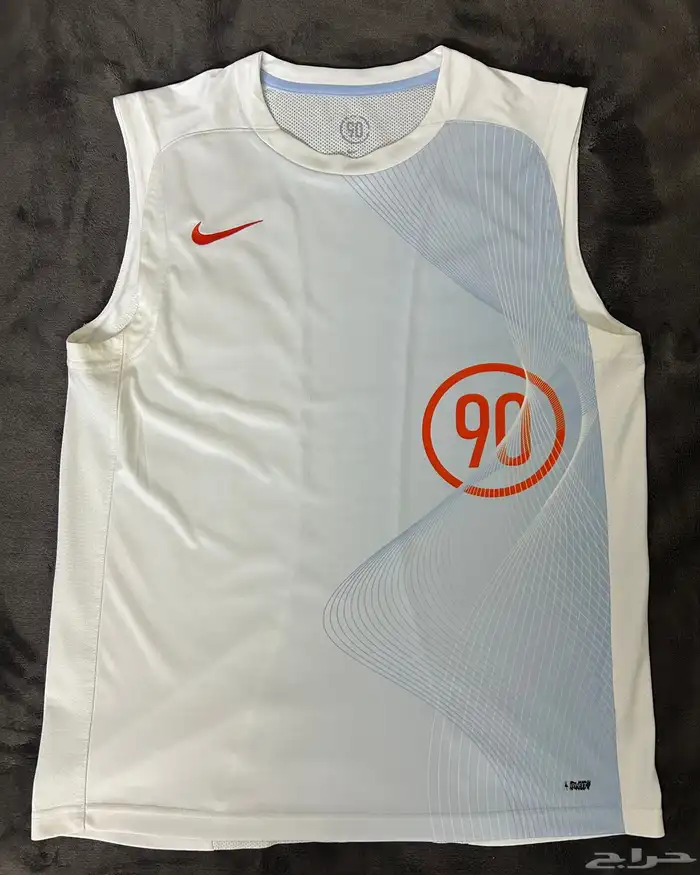 تيشيرت رياضي ماركة umbro 0