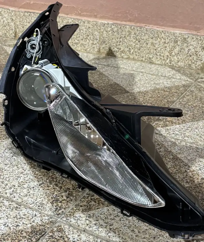 للبيع شمعات سوناتا 2