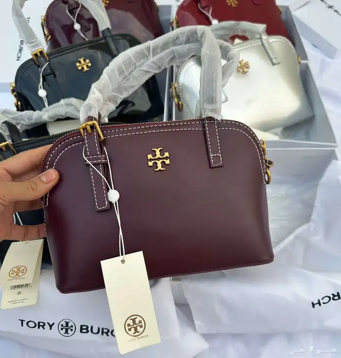 شوزات وشنط ماستر كواليتي 87