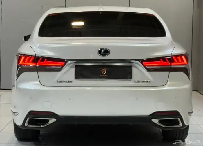 لكزس LS350 2018 بحالة نظيفة جدا 7