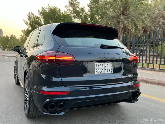 بورش كايين GTS 2016 23