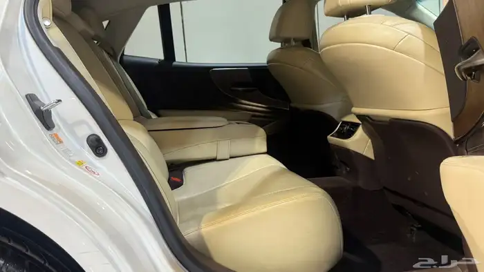 لكزس LS350 2018 بحالة نظيفة جدا 19