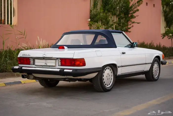 للبيع سيارة مرسيدس SL560 كلاسيك موديل 1987 4