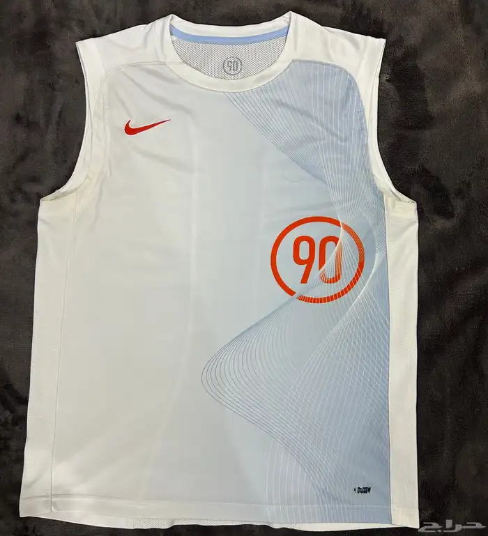 تيشيرت رياضي ماركة umbro 1