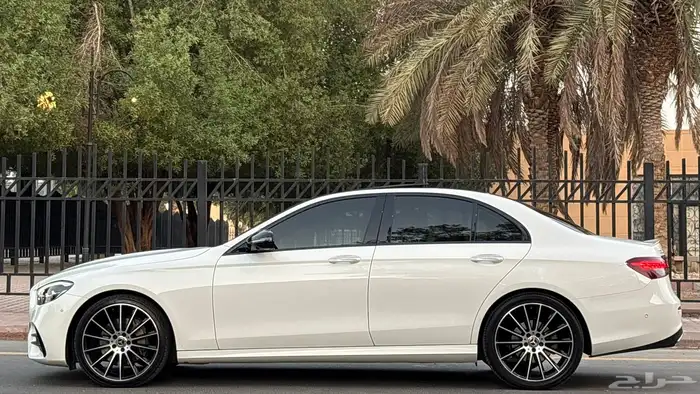 مرسيدس E300 2023 ( بدون اعطال ) 7
