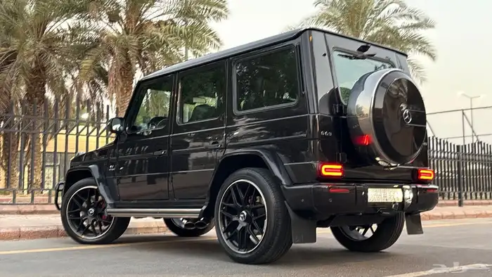 مرسيدس G63 2015 ( محول 2020 ) 35