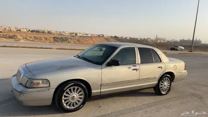 فورد 2010 1