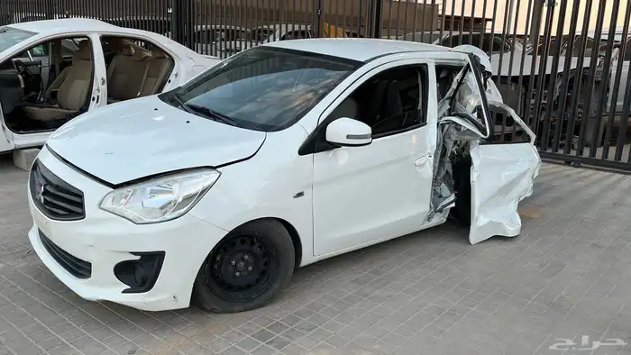 أتراج 2020 مصدومه قطع غيار 0