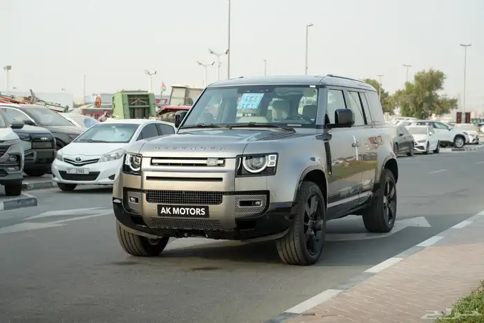 2025 Defender P400 HSE X Dynamic V6 ضمان خمس سنوات جديد 0