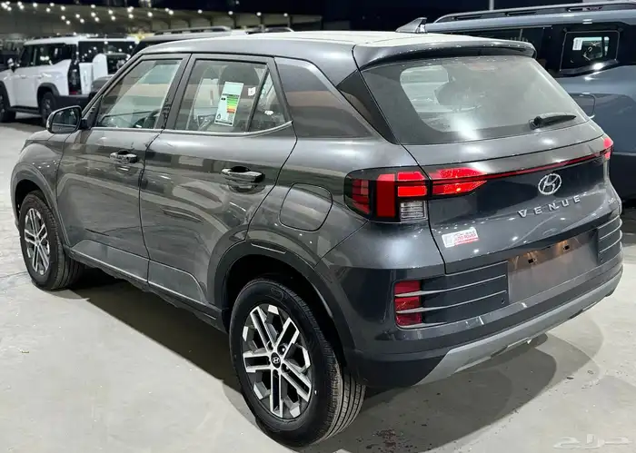 هيونداي فينيو 2025 نص فل جديد كاش او اقساط 7