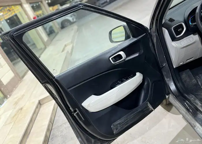هيونداي فينيو 2025 نص فل جديد كاش او اقساط 9
