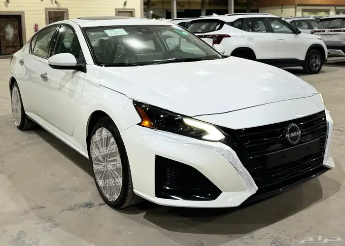 نيسان التيما 2025 SV جديد كاش او اقساط بأقل سعر 3