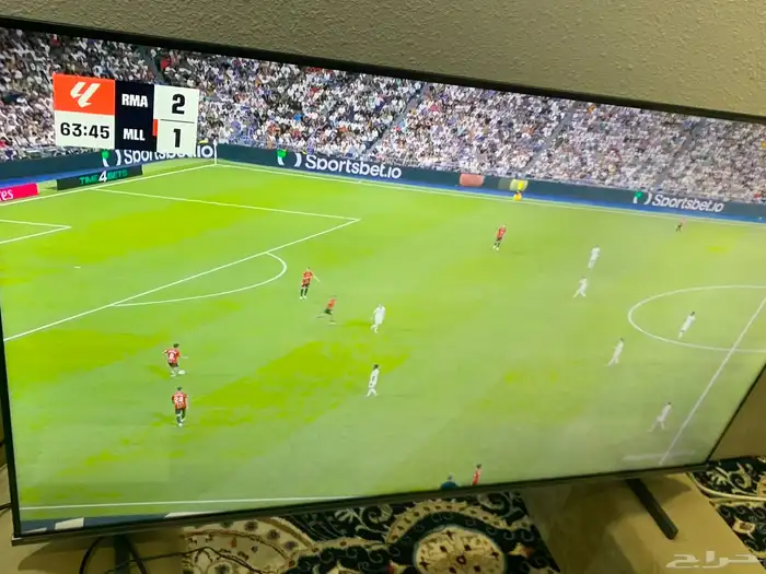 شاشة هاينسس للبيع استخدام شهر وعليها ضمان سنتين 2
