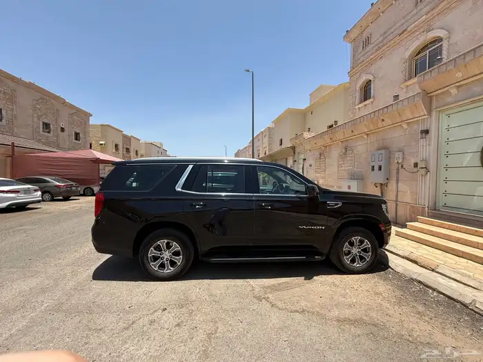 يوكن جمس قصير دبل 2023 8