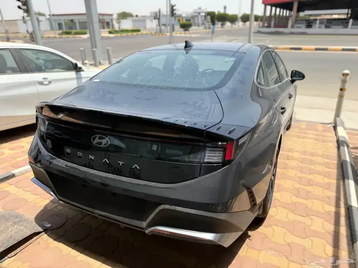 هونداي سوناتا بيسك ستاندر 2025 عروض 50 50 3