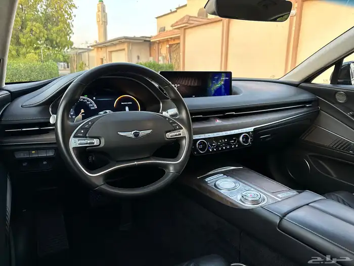 جينسس G80 رويال بلس قمة النظافة بحالة الجديد 24