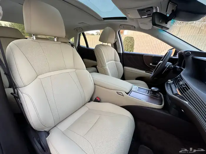 لكزس LS350 موديل 2018 عبداللطيف جميل بدي وكاله 16